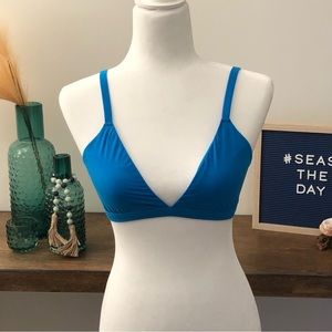 Skims Fits Everybody triangle bralette, size L